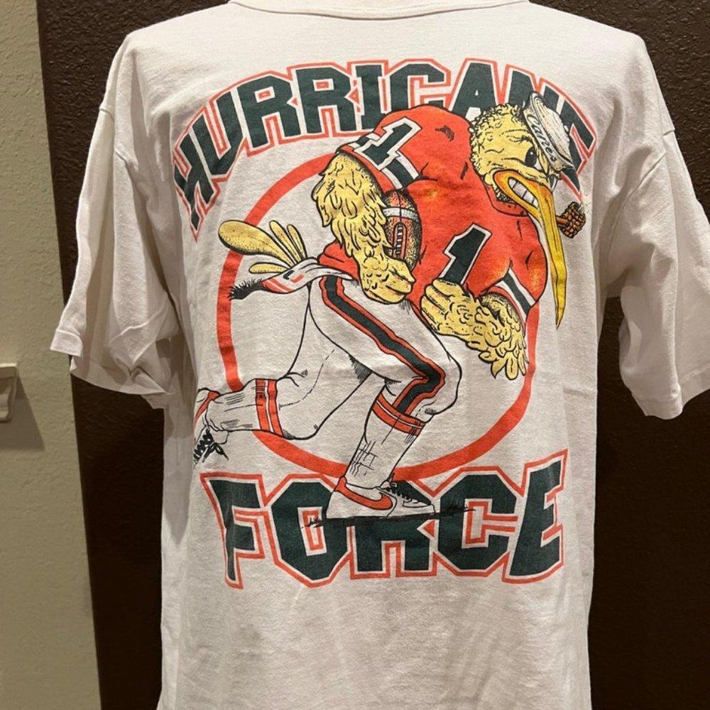 Retro 90_S Miami Hurricanes University Hurricanece T Shirt  Friend